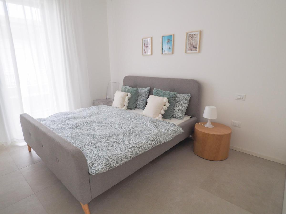 Apartment Luma With Pool Lido di Jesolo Kültér fotó