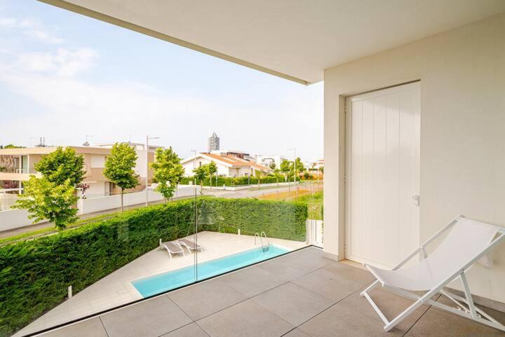 Apartment Luma With Pool Lido di Jesolo Kültér fotó